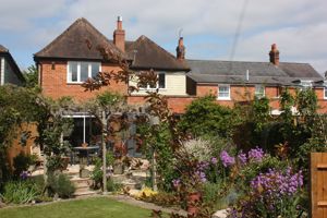 Photo 30- click for photo gallery